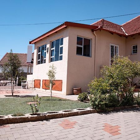 Emerald Bed&Breakfast Windhoek Eksteriør bilde